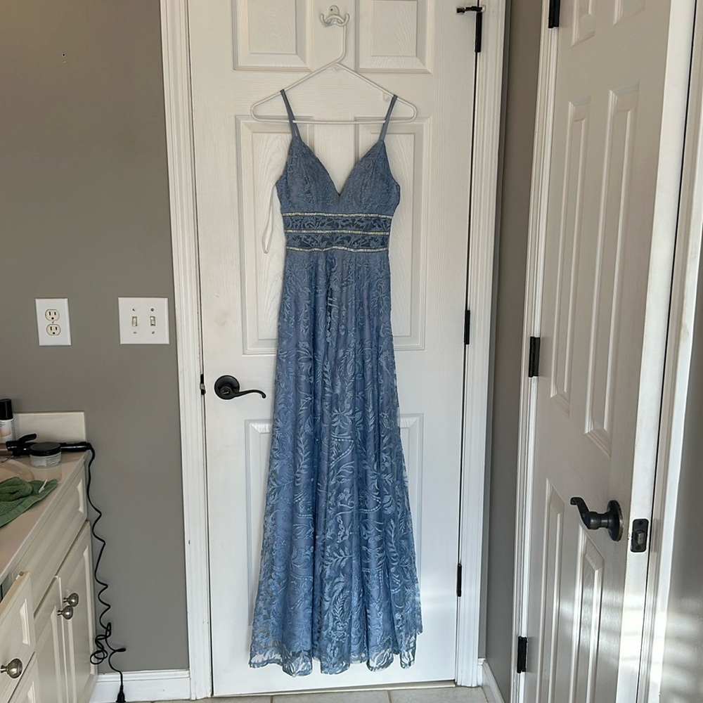 blue prom dress